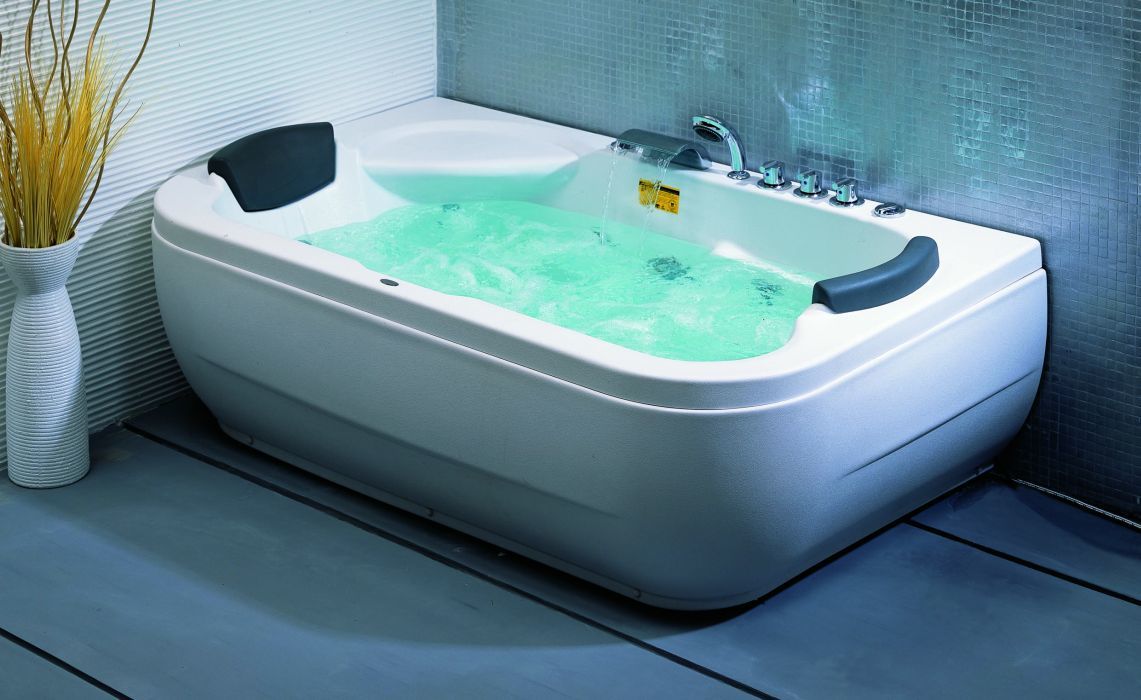 Как установить гидромассажную ванну?